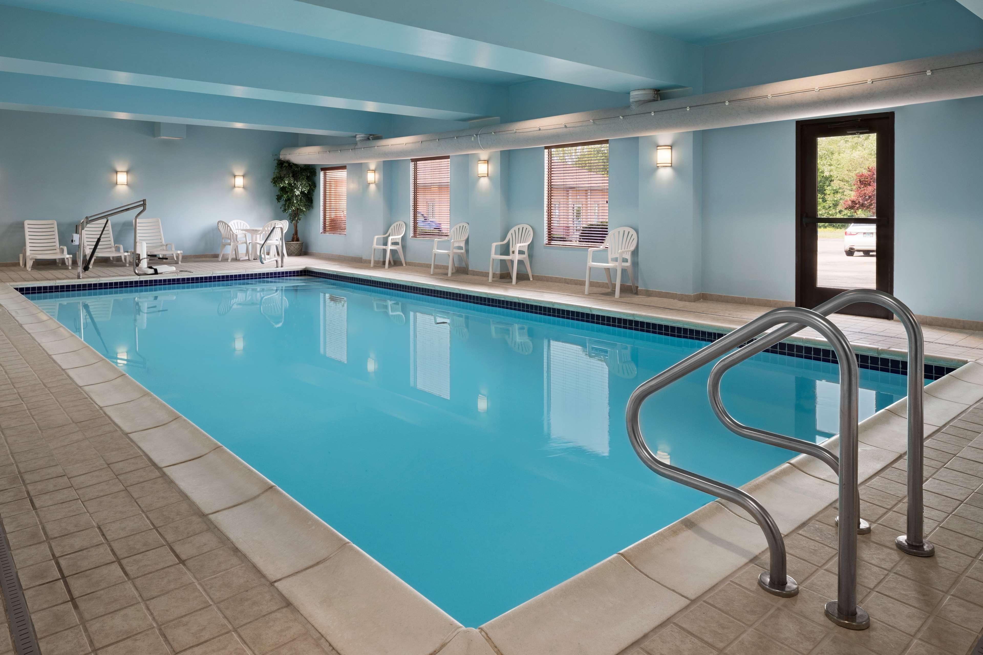 Hampton Inn Belle Vernon Esterno foto