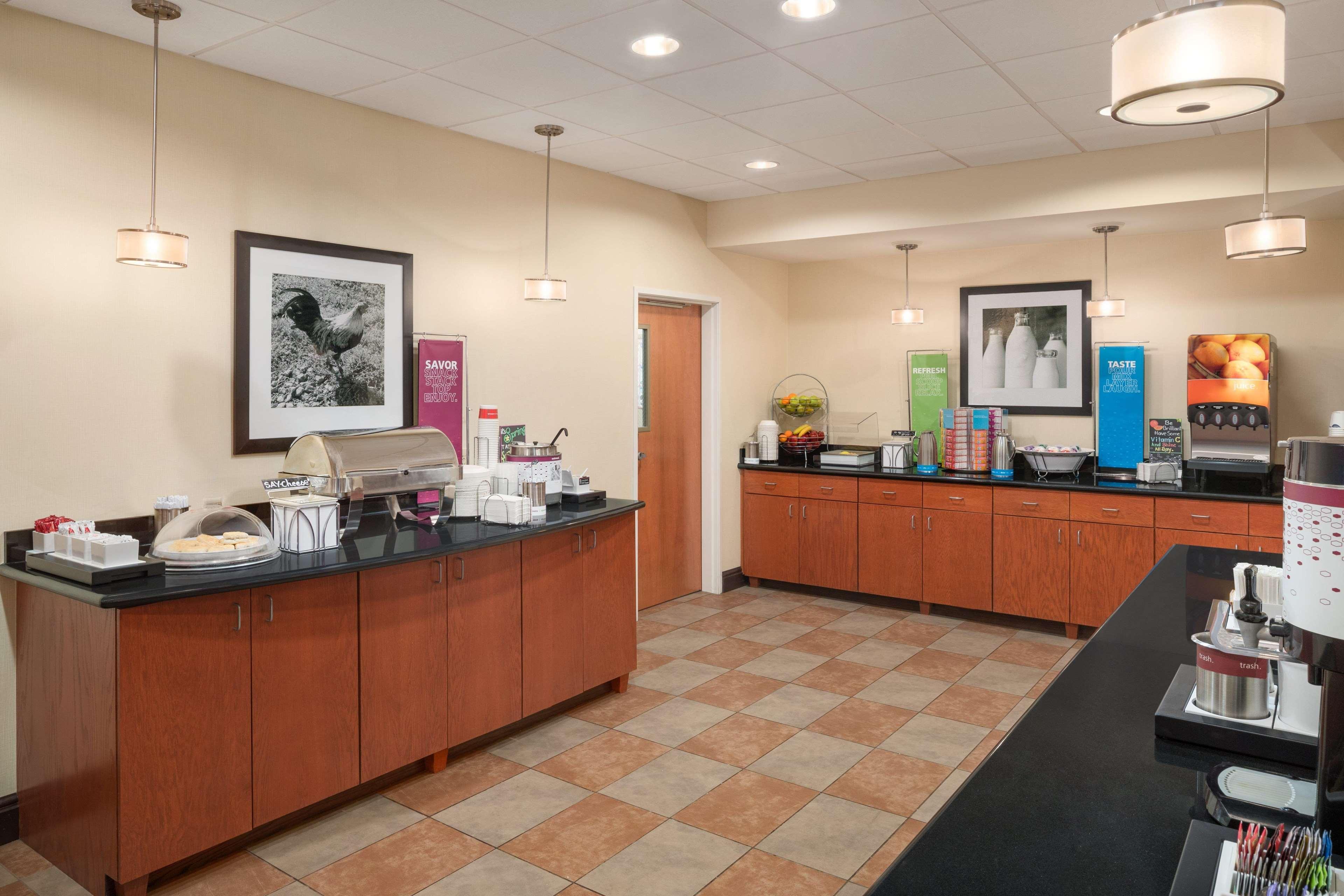 Hampton Inn Belle Vernon Esterno foto
