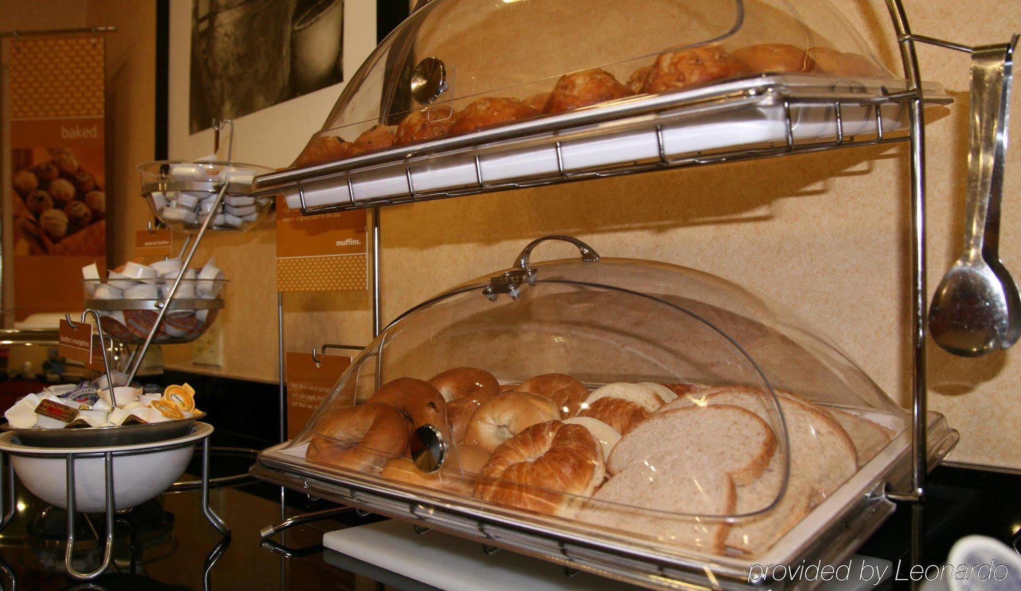 Hampton Inn Belle Vernon Ristorante foto